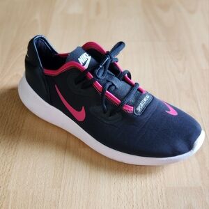 Nike Hakata Shoes